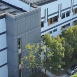 合源锂创完成首批建筑机器人固态动力电池量产交付！