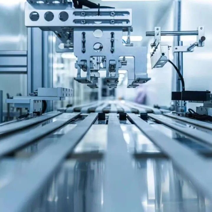 0.3秒/片！金羽新能固态电芯封装下线，海外订单排到第三季度